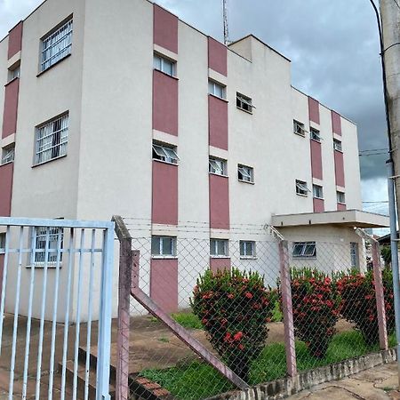 Apartamento Em Olimpia Exterior photo